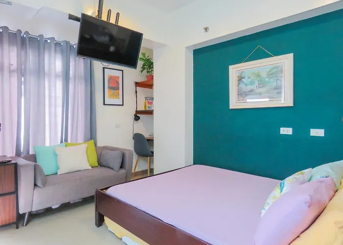 Mabolo Garden Flats Poolside Unit * セブ市